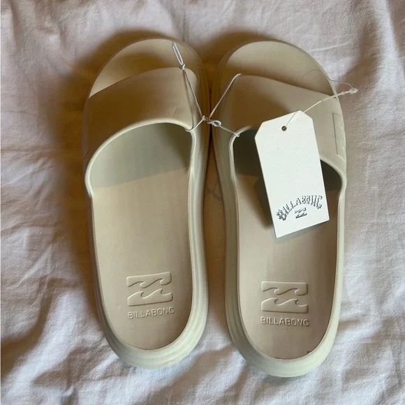Billabong - Cream Beige White Cushion Slides Sandals Women's Size 9 - Picture 3 of 6